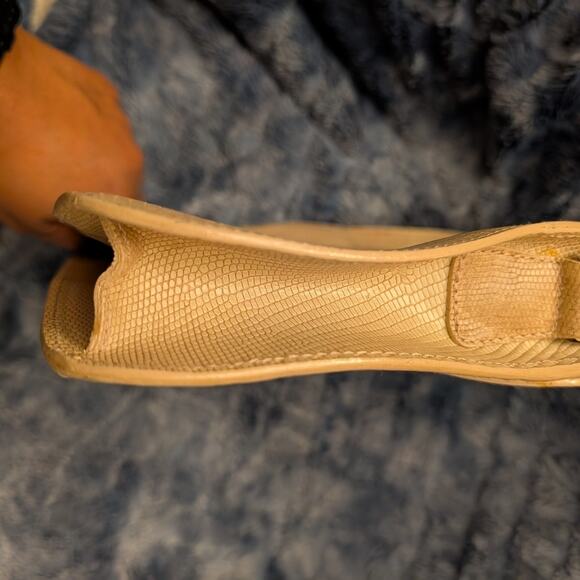 Tan Furla Handbag - Picture 4 of 11